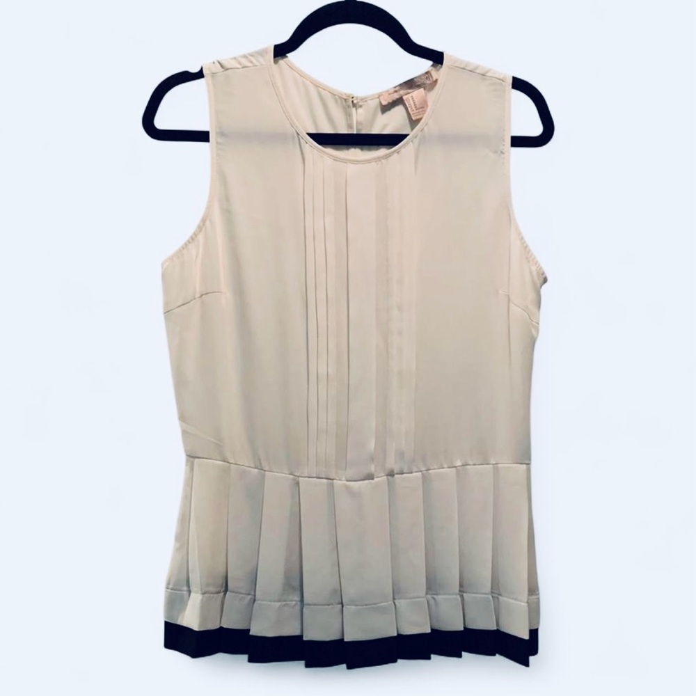 Coquette Office Cottage Forever 21 Cream Pleated Hem Sleeveless Top M